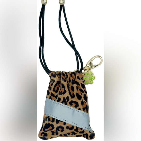 Chi Chi Couture PICK IT UP BAG - Leopard - Picture 3 of 7